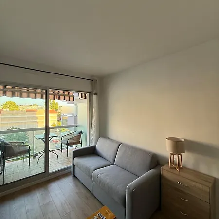 Appartement Vue Mer, Proche Plages Et Commerces