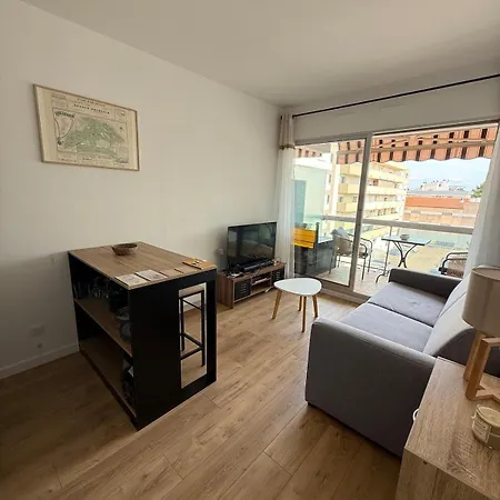 Appartement Vue Mer, Proche Plages Et Commerces *
